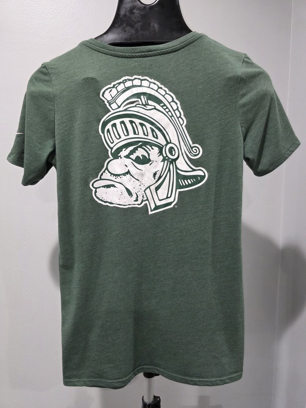 Nike Michigan State Spartans Womens Small Green V Neck Pocket T-Shirt NCAA